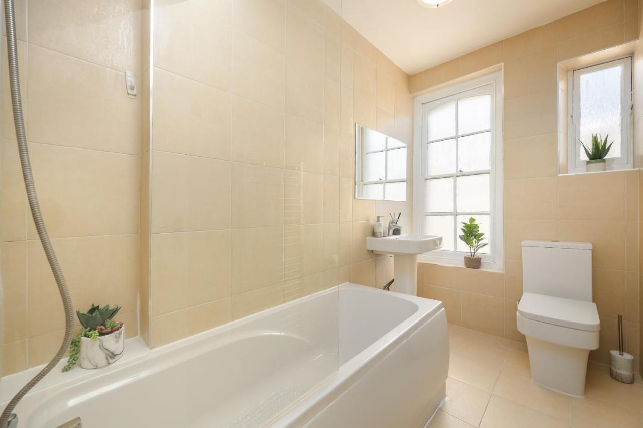 Modern One Bedroom Apartment Next To Old Street London Bagian luar foto